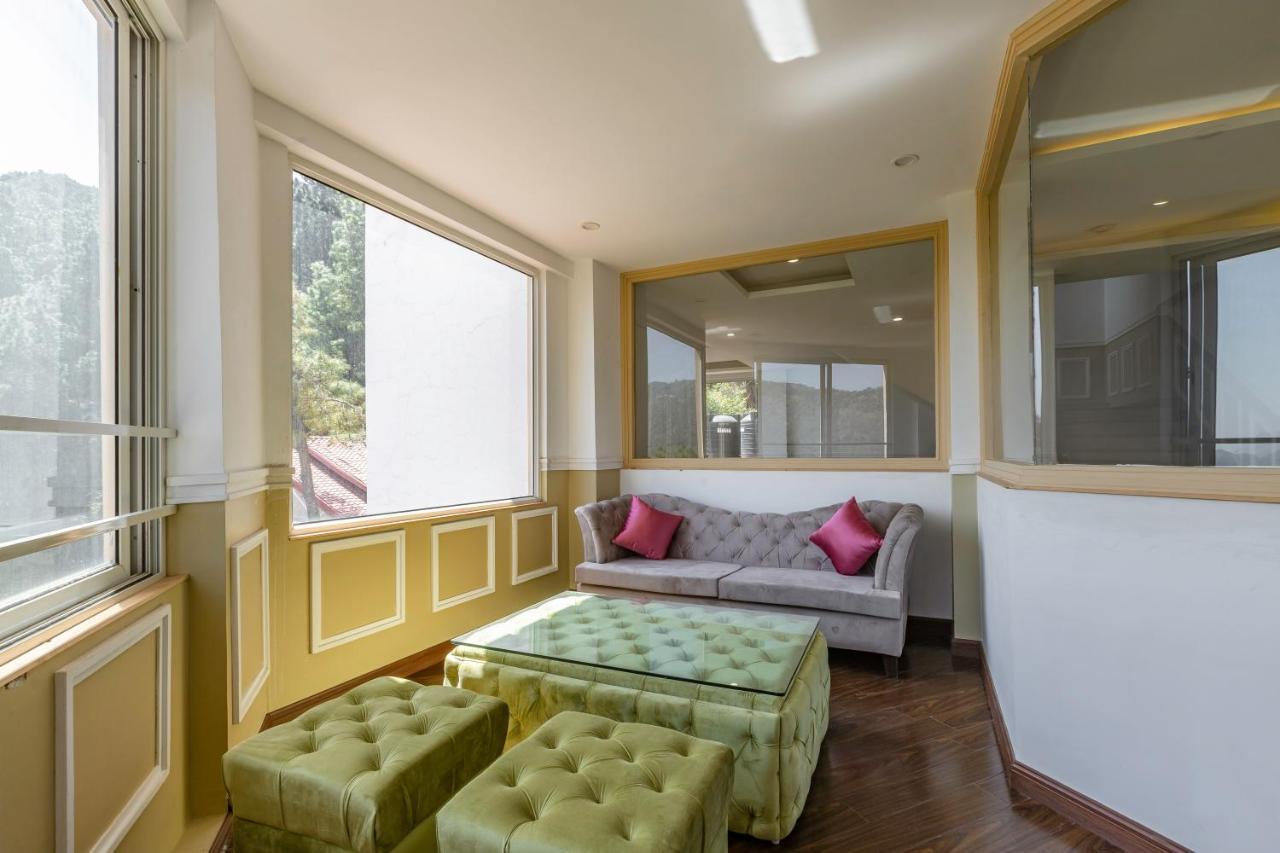 Pine Maderas By Embrace Apartment Kasauli Exterior foto