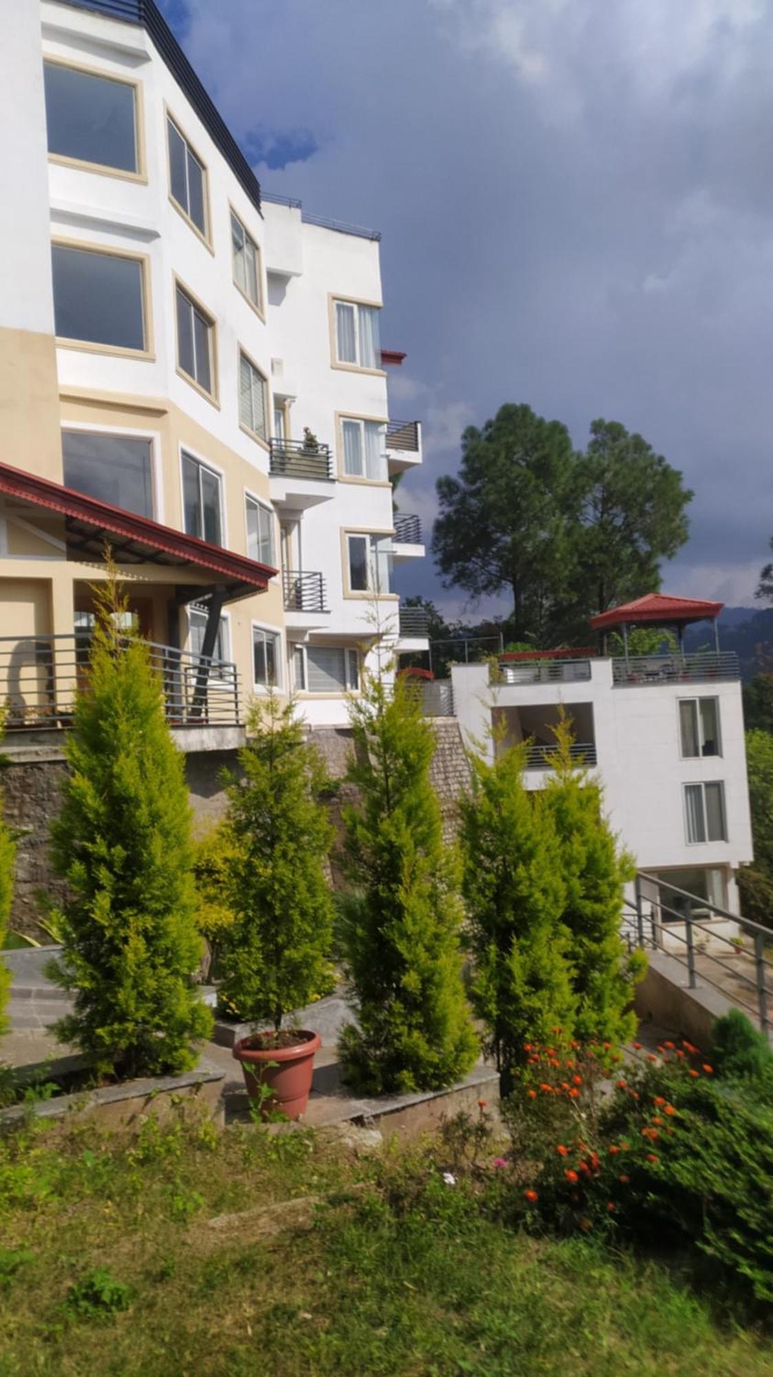 Pine Maderas By Embrace Apartment Kasauli Exterior foto